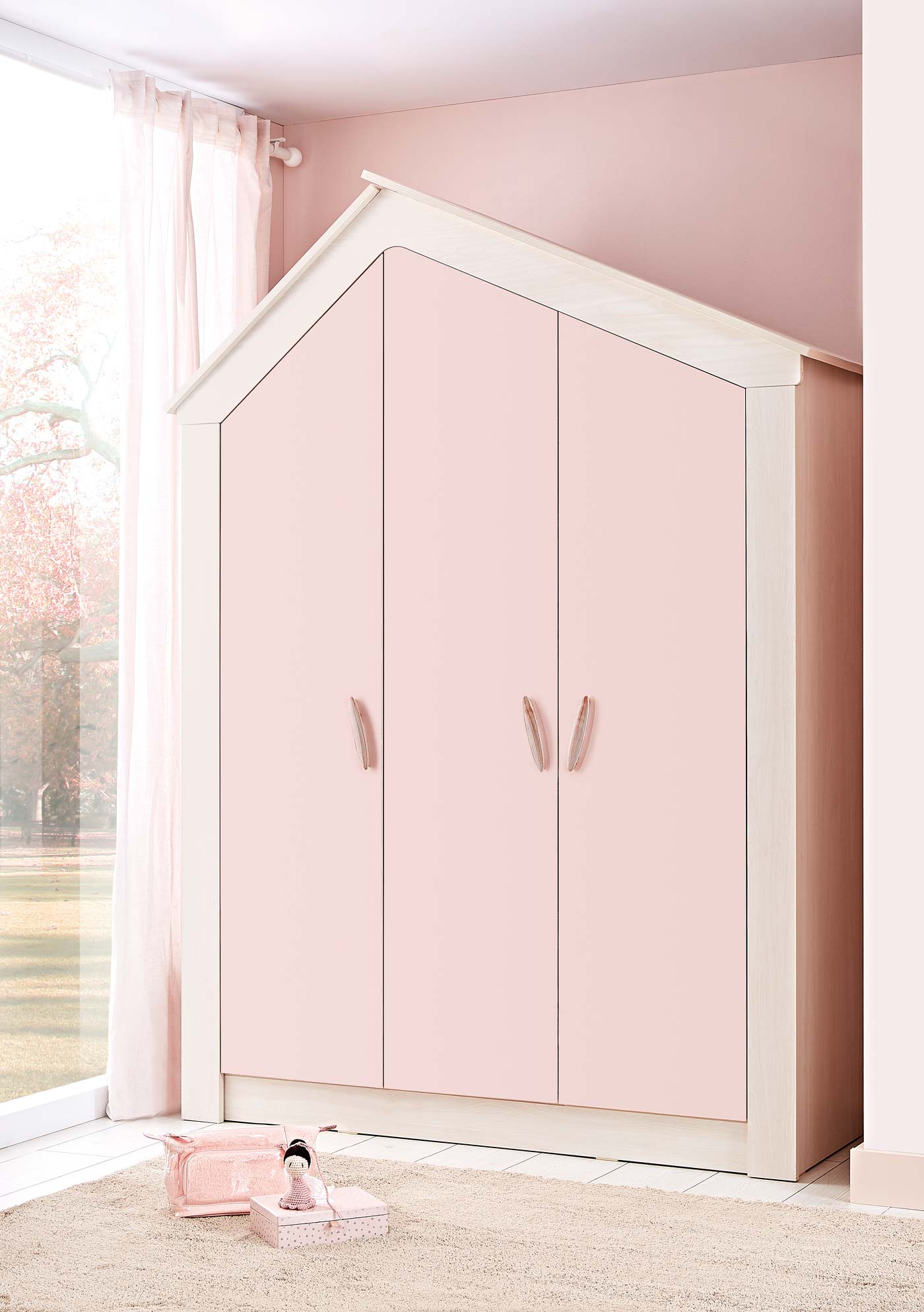 Pink House - imagine 2